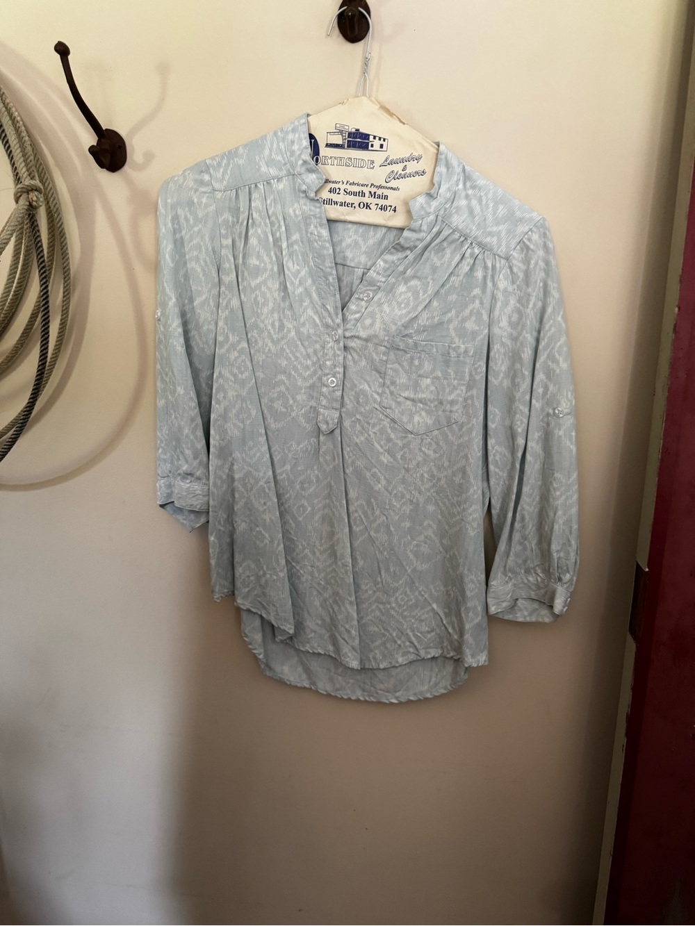Market & Spruce Light Blue Printed Women's Blouse